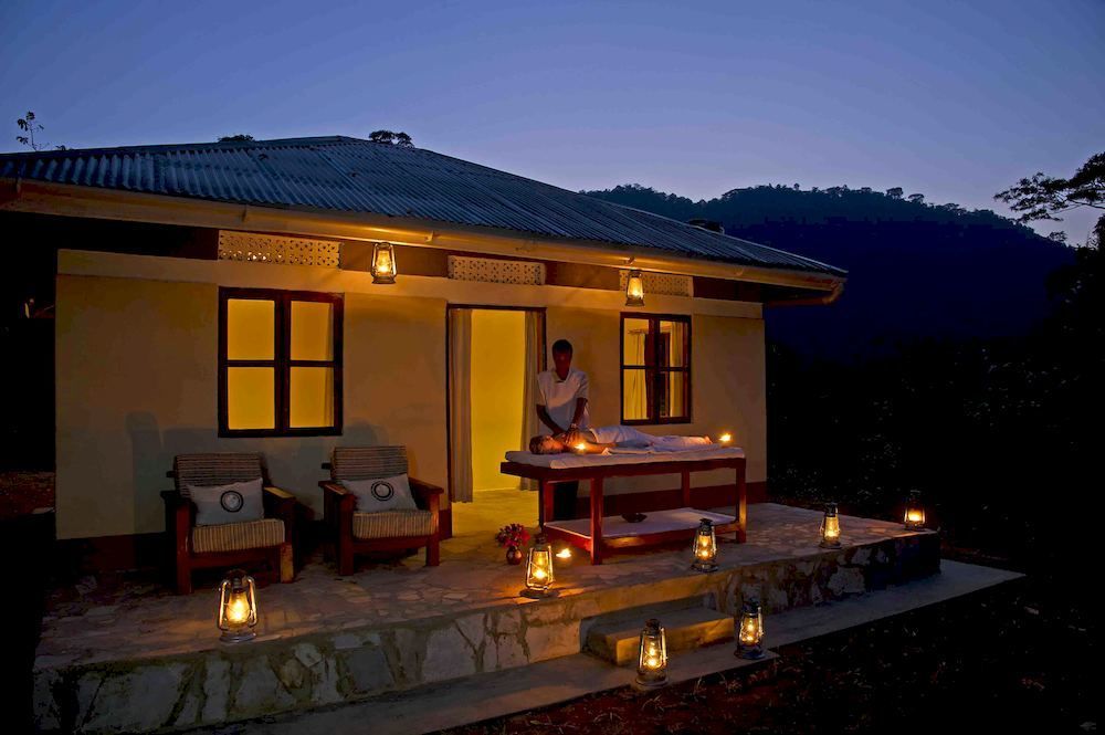 Sanctuary Gorilla Forest Camp Hotel Ntungamo  Exterior foto